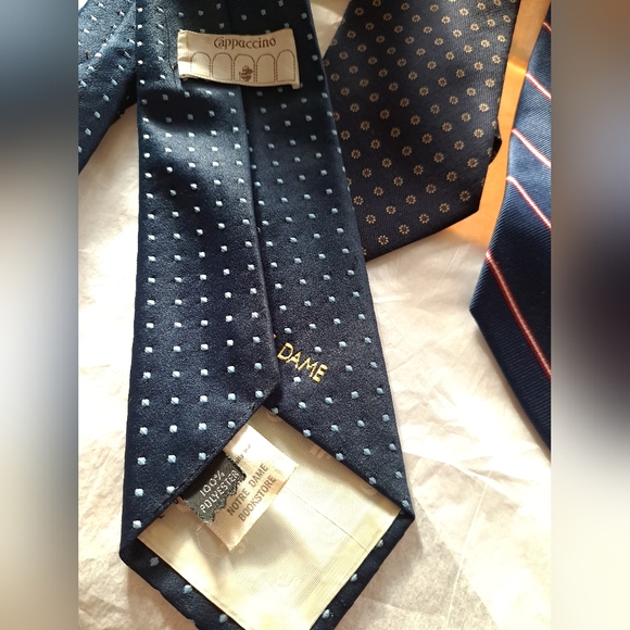 Designer and Vintage Tie Collection. FIVE FOR ONE BUNDLE.  Blue Tones - Picture 5 of 9